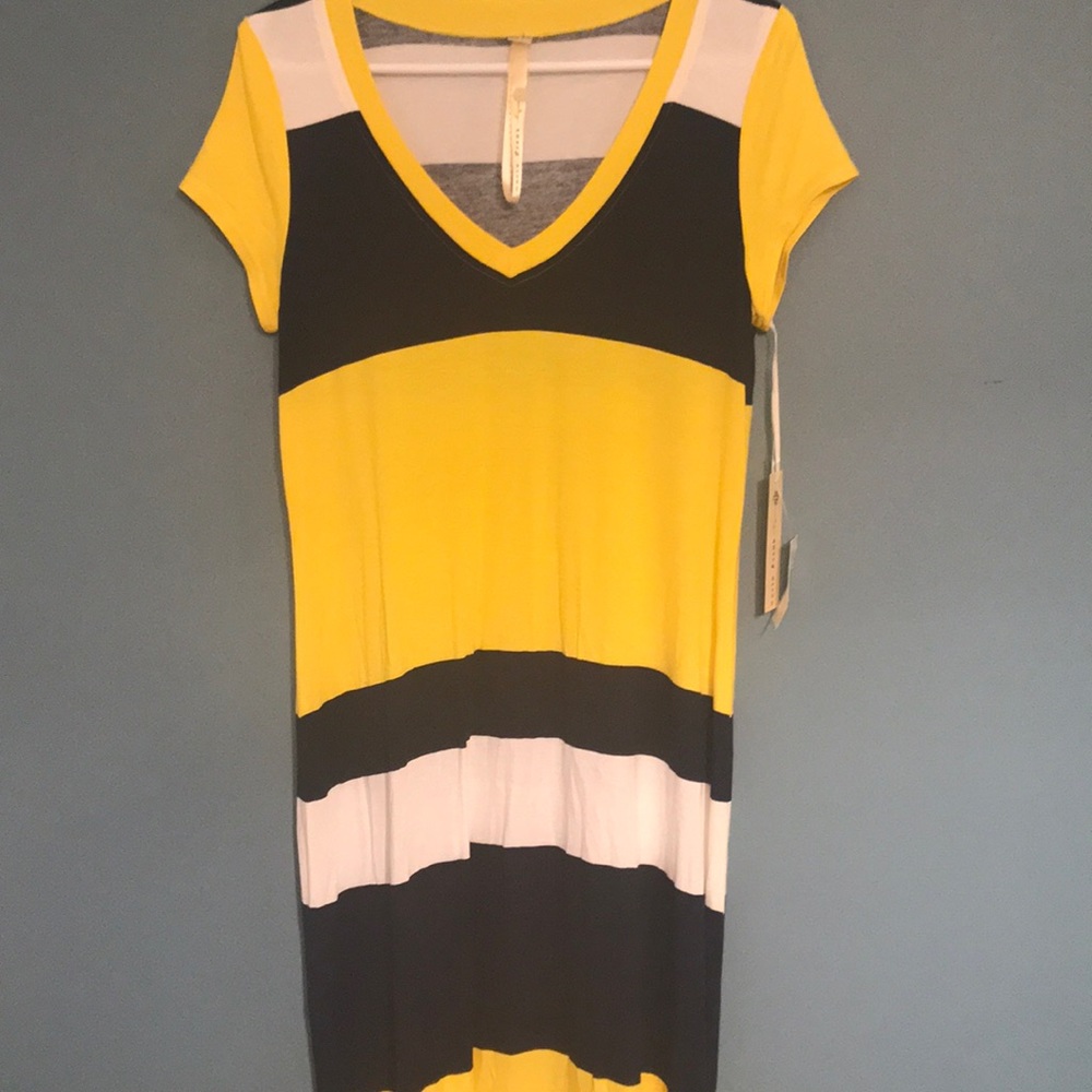 Medium Uncle Frank Boutique  T shirt Dress